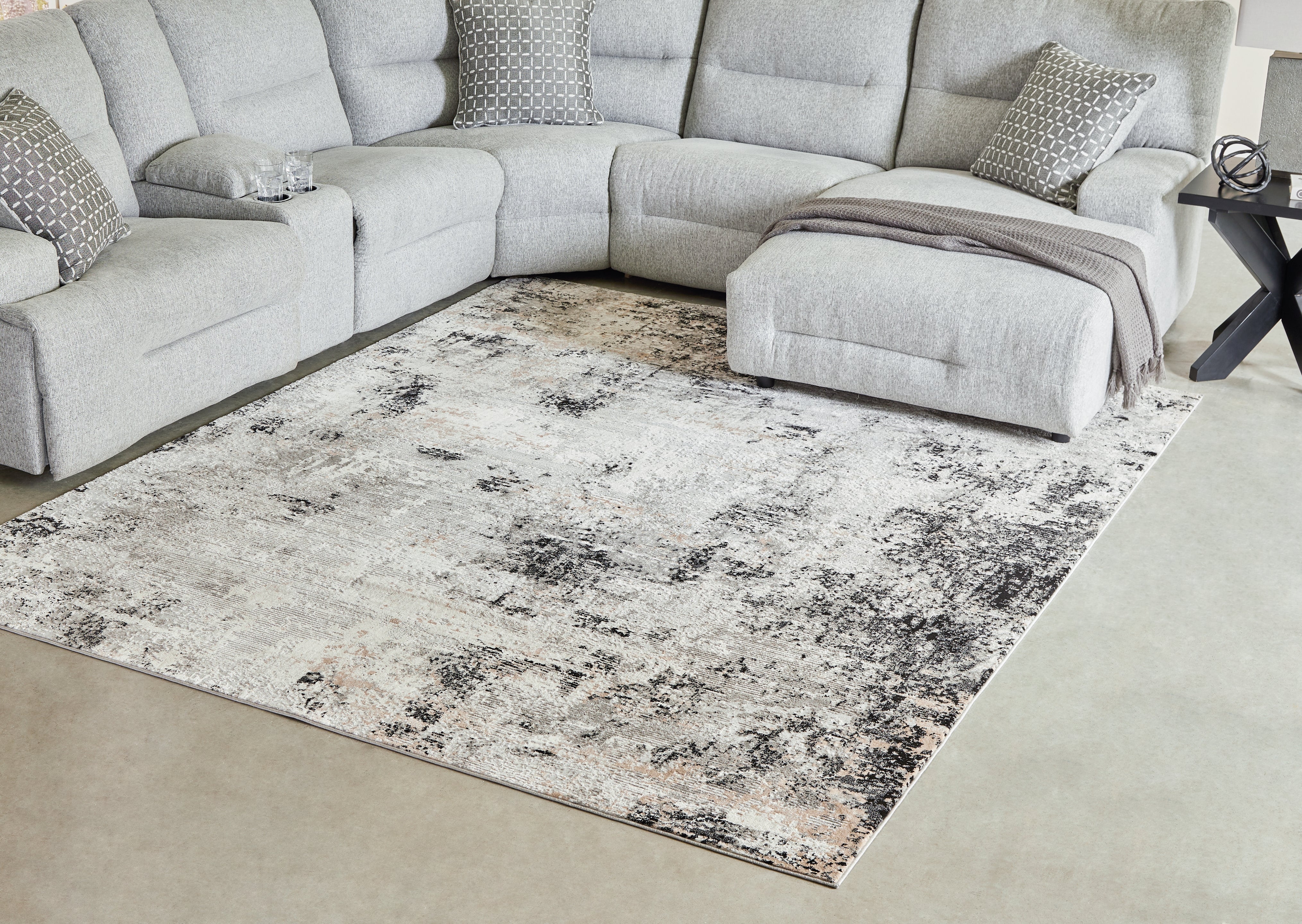 Floridian Furniture - Ashley Furniture - Langwell Rug - 8' x 10' Rug / Black/Gray/White - R406781