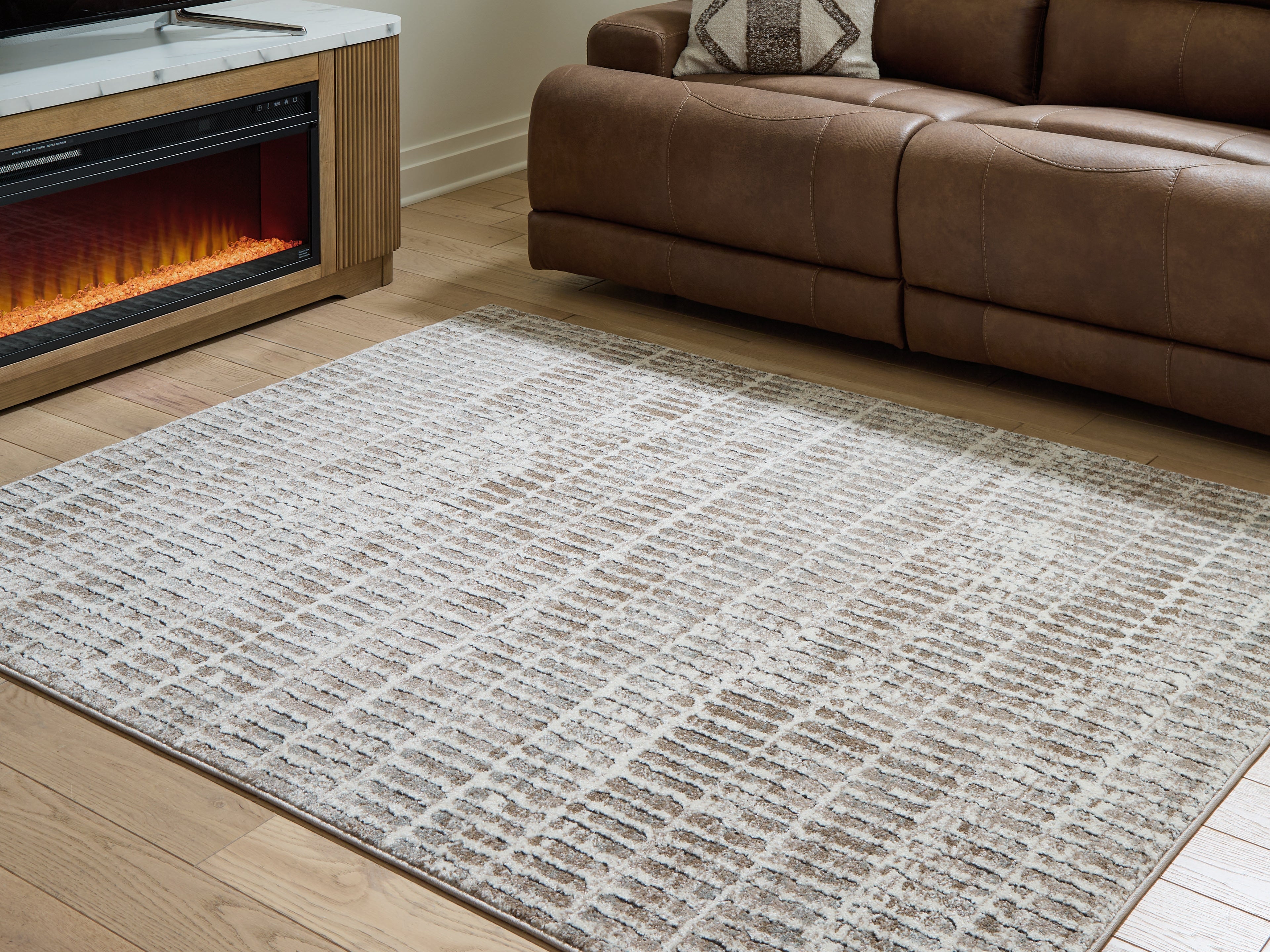 Floridian Furniture - Ashley Furniture - Fuadwick Rug - 5'3" x 7' Area Rug / Multi - R407692