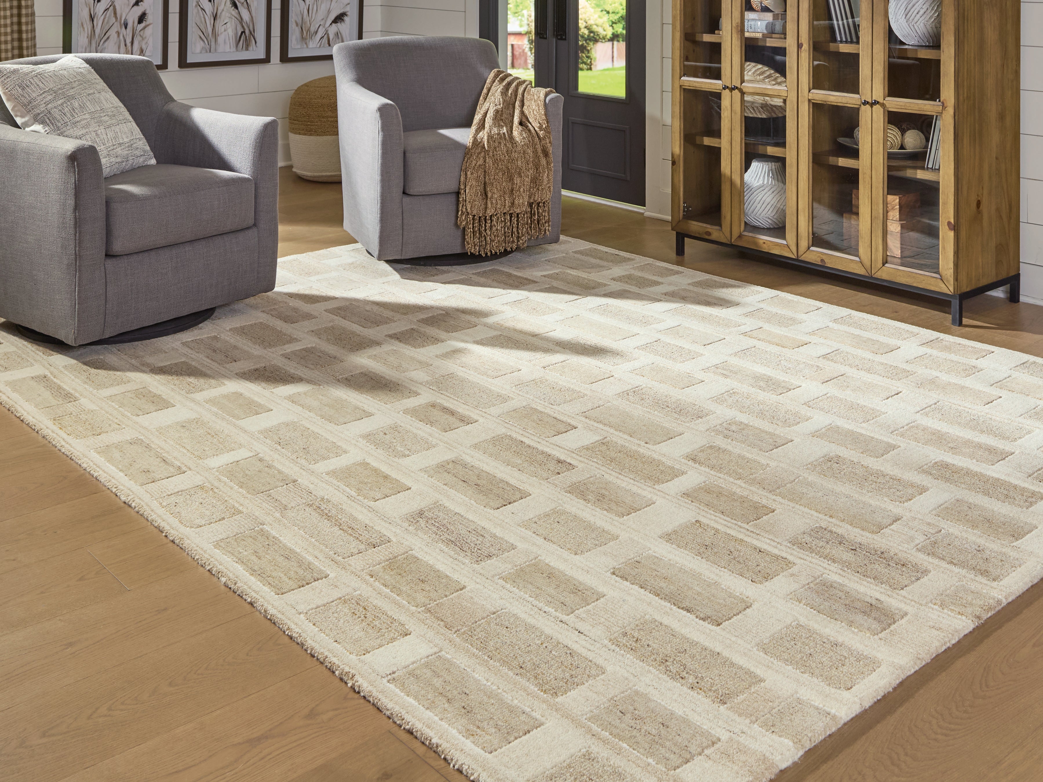 Floridian Furniture - Ashley Furniture - Lisgrove Rug - 7'8" x 10' Area Rug / Tan/Brown/White - R407711