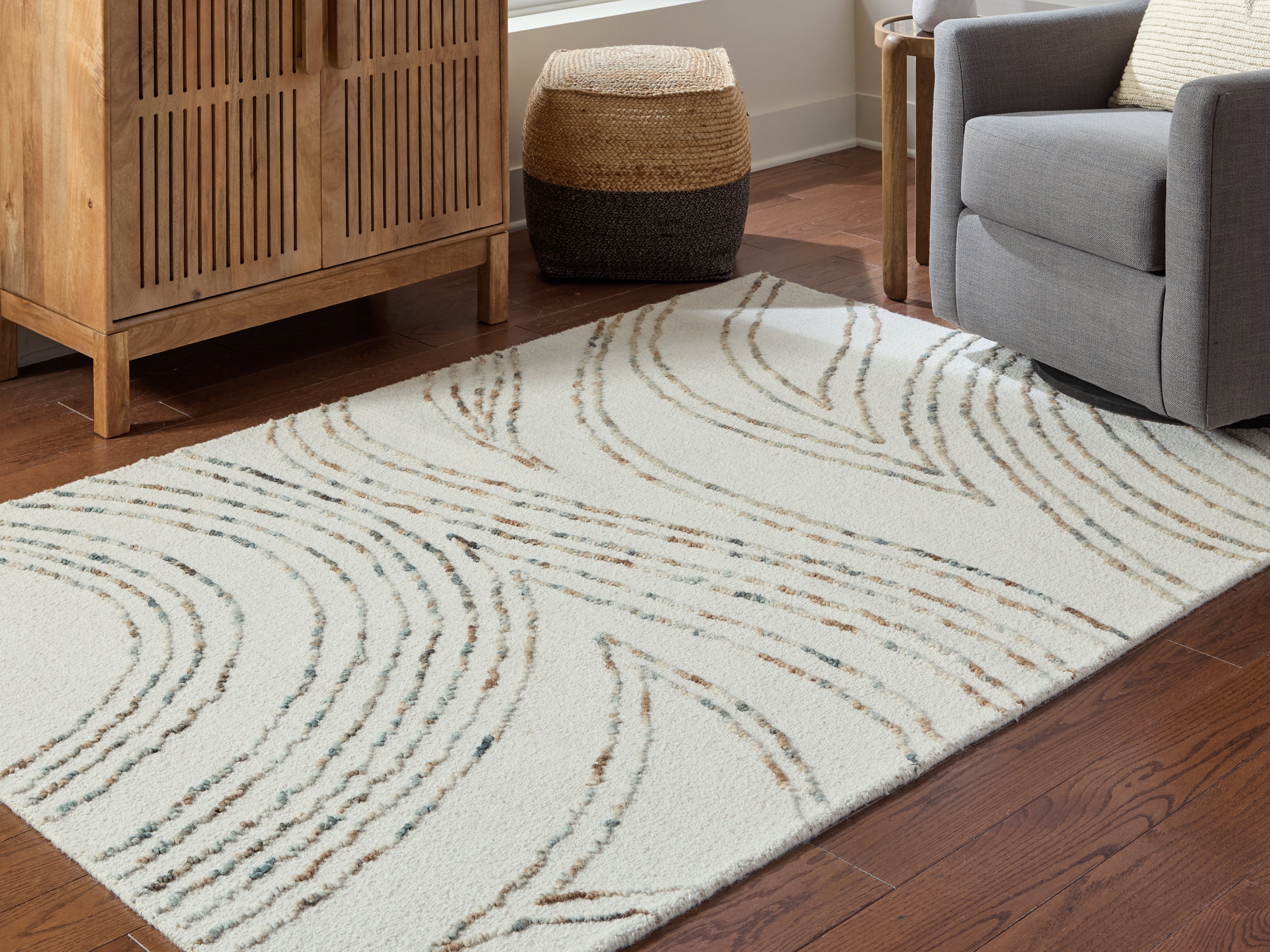 Floridian Furniture - Ashley Furniture - Deenbury Rug - 5' x 7' Area Rug / Ivory/Green/Brown - R407862
