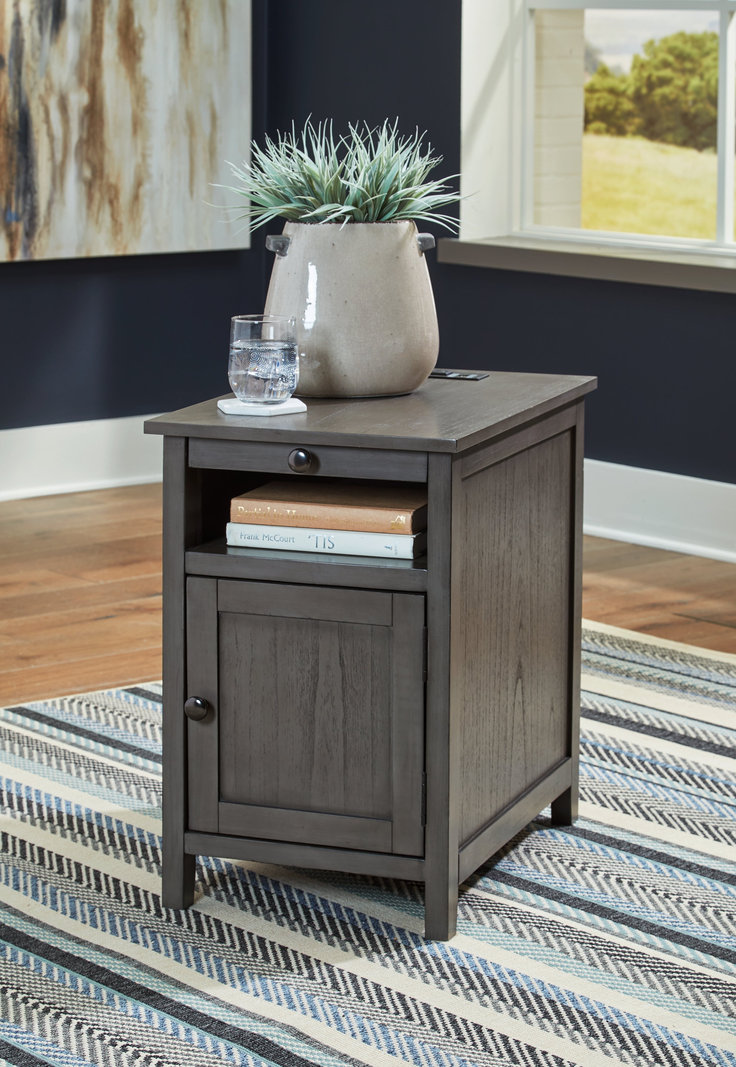 Floridian Furniture - Ashley Furniture - Treytown Chairside End Table - Chair Side End Table / Gray - T300-317