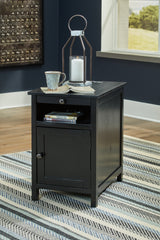 Floridian Furniture - Ashley Furniture - Treytown Chairside End Table - Chair Side End Table / Antique White - T300-517