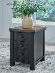 Floridian Furniture - Ashley Furniture - Wildenauer Chairside End Table - Chair Side End Table / Brown/Black - T664-7