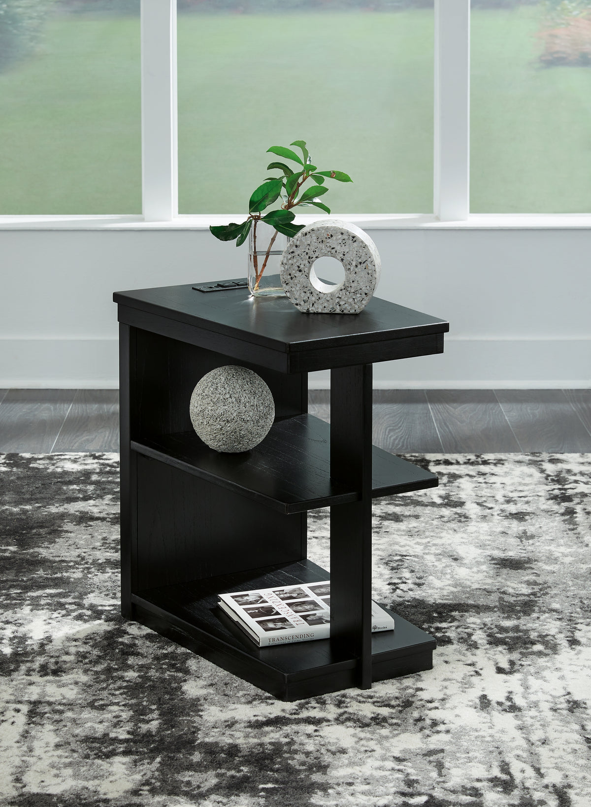 Floridian Furniture - Ashley Furniture - Winbardi Chairside End Table - Chair Side End Table / Black - T786-7