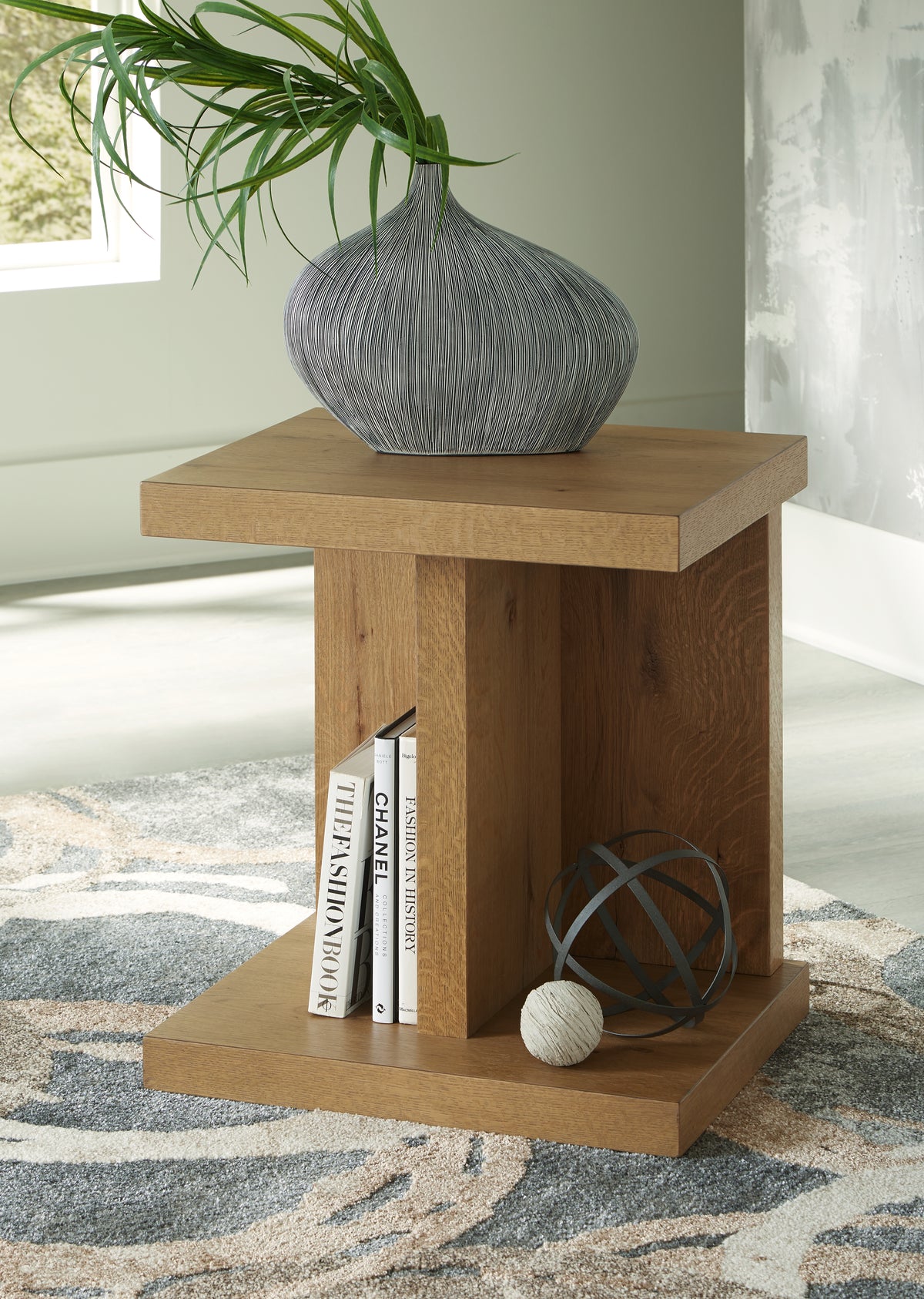 Floridian Furniture - Ashley Furniture - Brinstead Chairside End Table - Chair Side End Table / Light Brown - T839-7