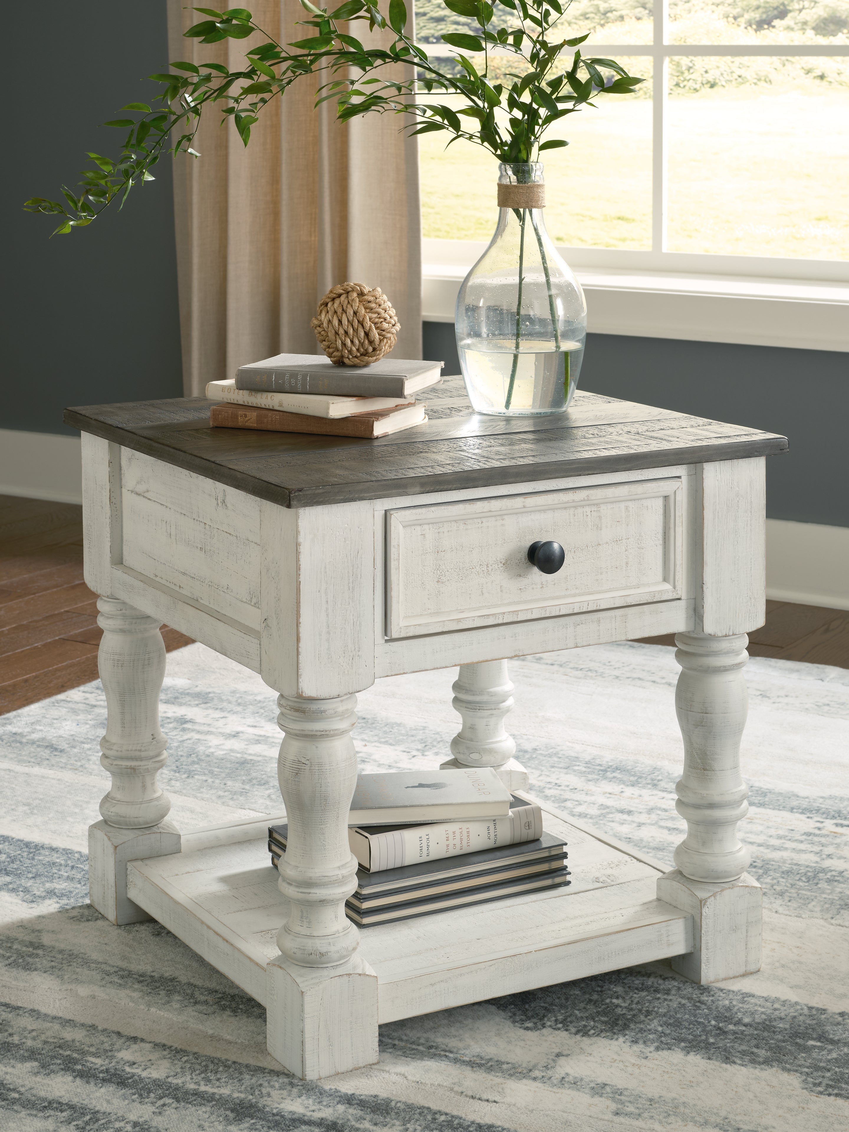 Floridian Furniture - Ashley Furniture - Havalance End Table - Square End Table / White/Gray - T994-2